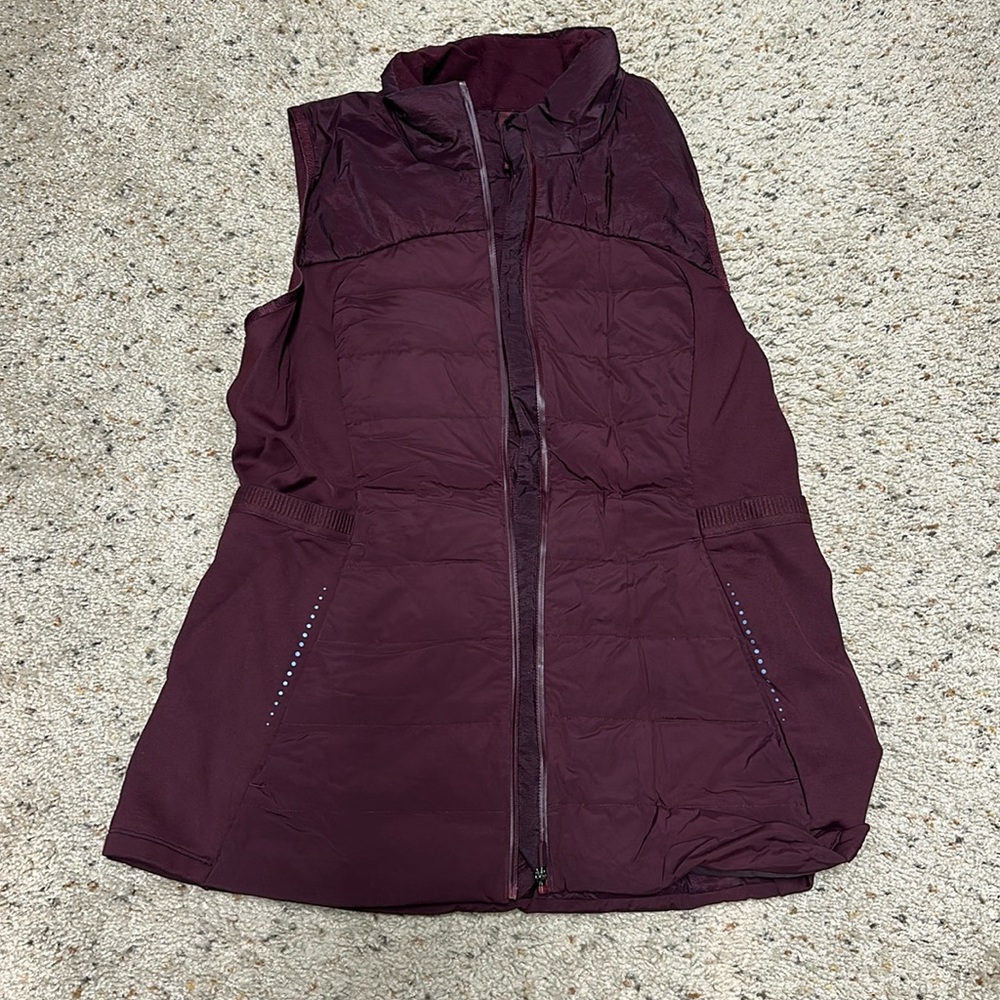 Lululemon Down For It All Vest SZ 12